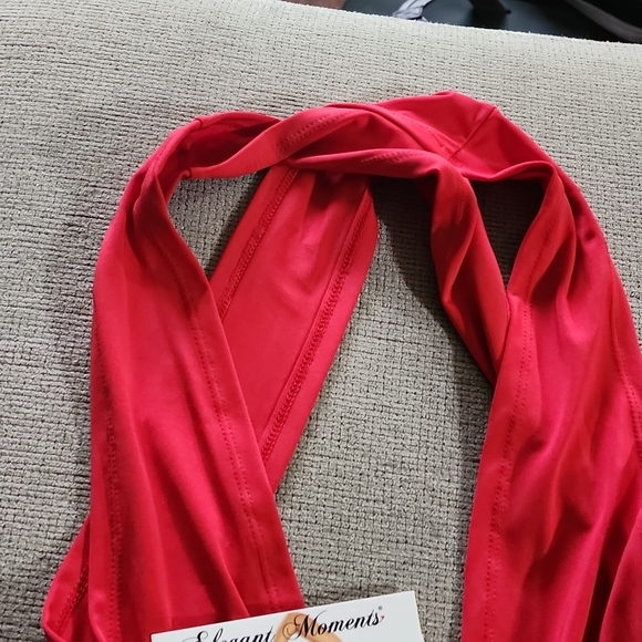 Red Rumper - Picture 4 of 4